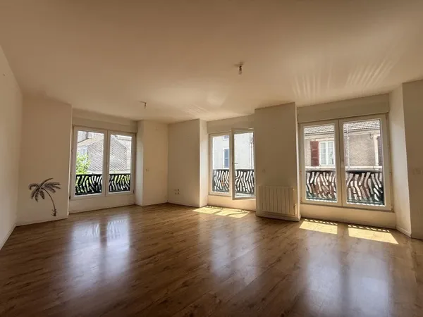 BIZANOS - APPARTEMENT T3 2 CHAMBRES