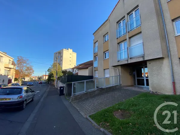 Parking 12 m²