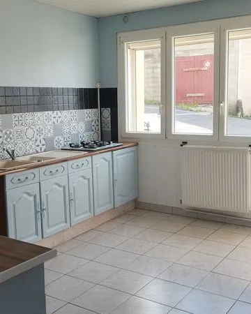 Maison 3 chambres garage plus appenti