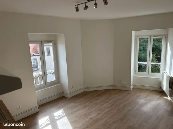Loue Appartement F2 48m2
