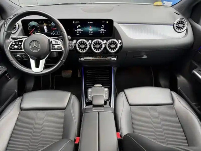 Mercedes Classe B 180 d progressive line edition — photo 8