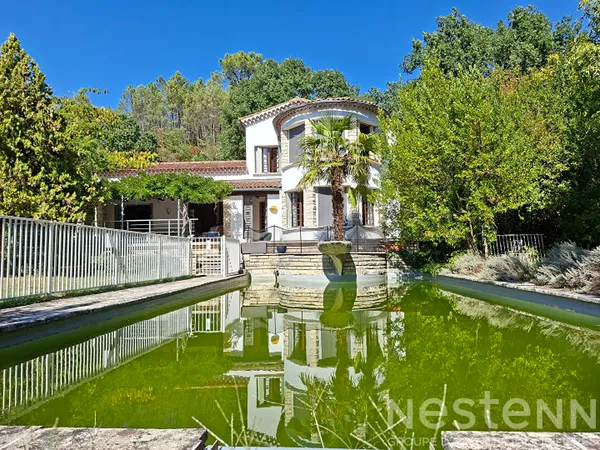 Maison 8 pièces à vendre à Chambon, secteur Chambourigaud, au calme