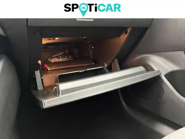 Citroën C4 e- 136 ch automatique — photo 37