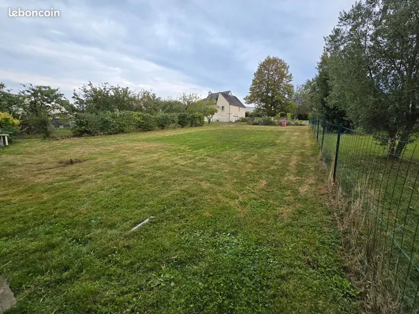 Terrain à bâtir de 707 m2 - 177 euros du m2