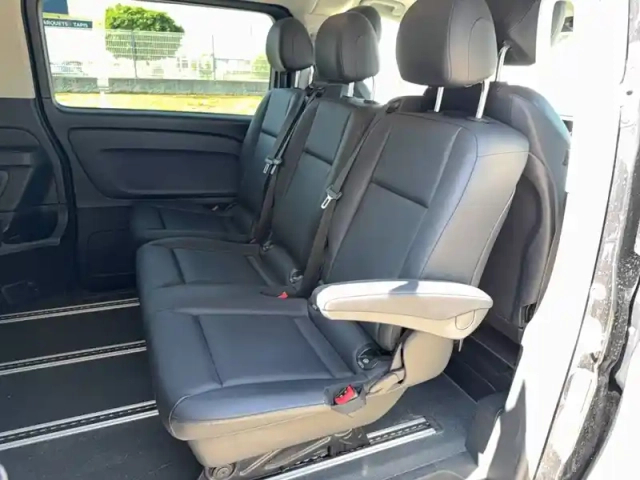 Mercedes Vito tourer 114 cdi lg 9g-tronic 4x4 — photo 18