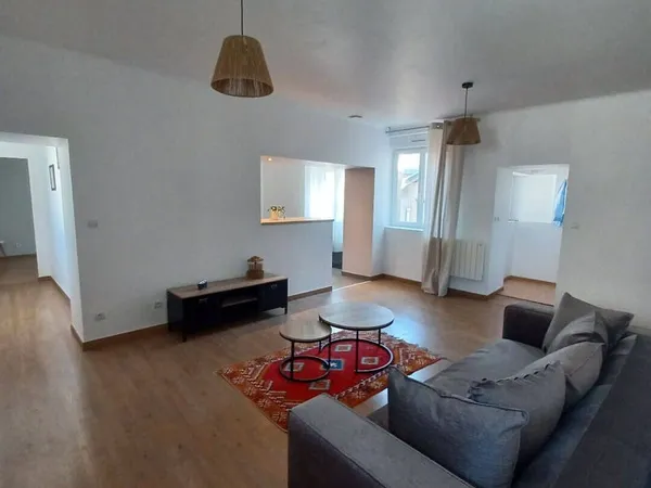 Appartement 2 pièces 64 m²