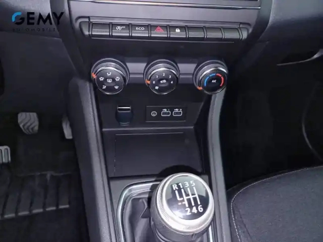 Renault Captur tce 90 — photo 42