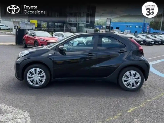 Toyota Aygo X 1.0 vvt-i 72ch dynamic my24 — photo 3