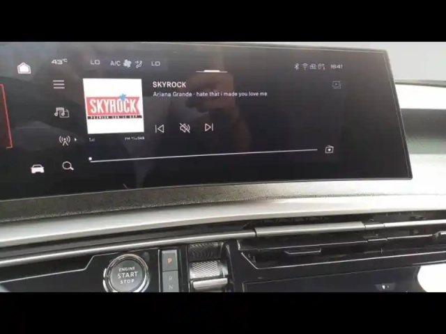 Peugeot 3008 electrique 210ch batterie 73 kwh allure — photo 13