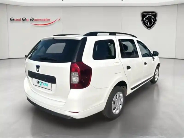 Dacia Logan mcv 0.9 eco-g 90ch silverline — photo 6