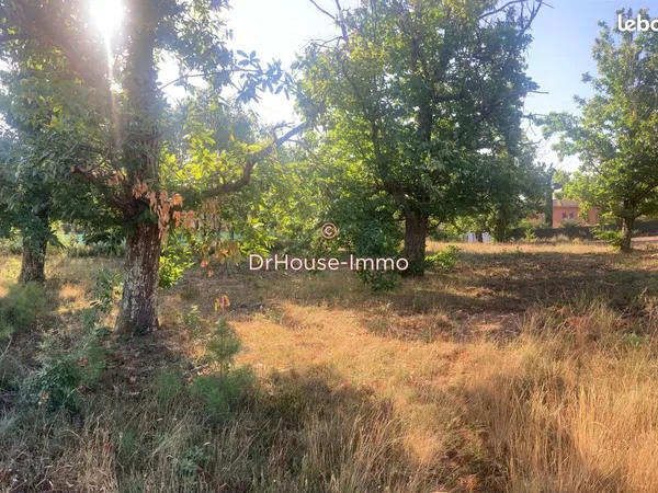 Terrain 1411 m² sanilhac