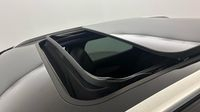 Peugeot 3008 HYBRID 225ch GT Pack e-EAT8 — photo 31