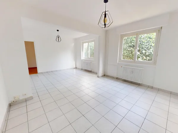 Appartement T2 46 m² avec parking et cave - Mulhouse