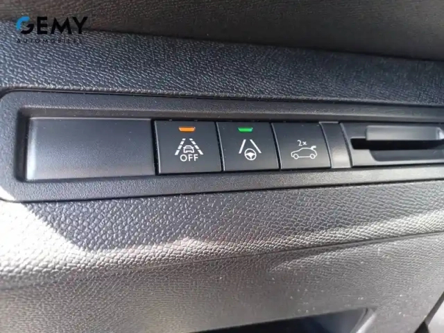 Peugeot 3008 puretech 130ch s&amp;s eat8 — photo 21