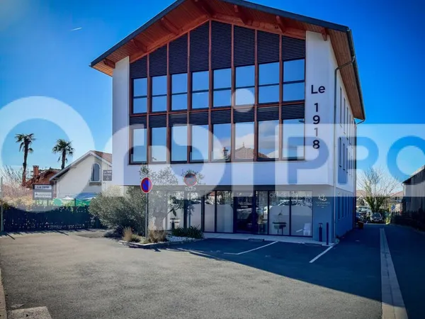 Bureaux 47 m²
