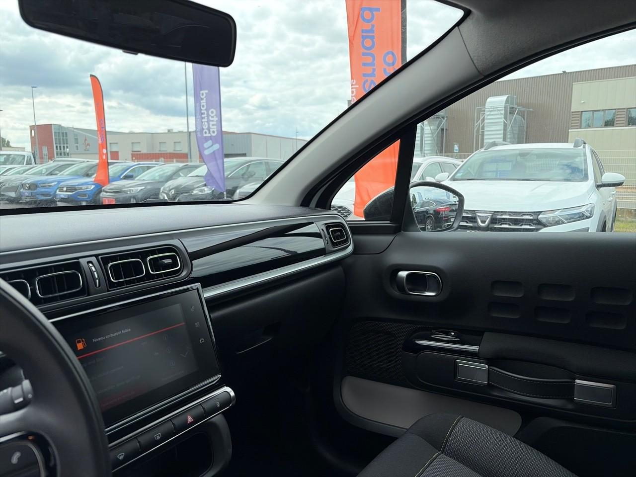 Citroën C3 1.2 puretech 83ch s&s shine — photo 24