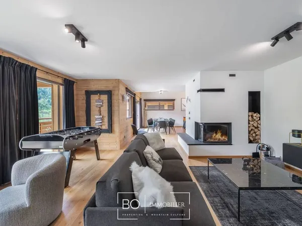 Appartement 5 pièces 145 m²