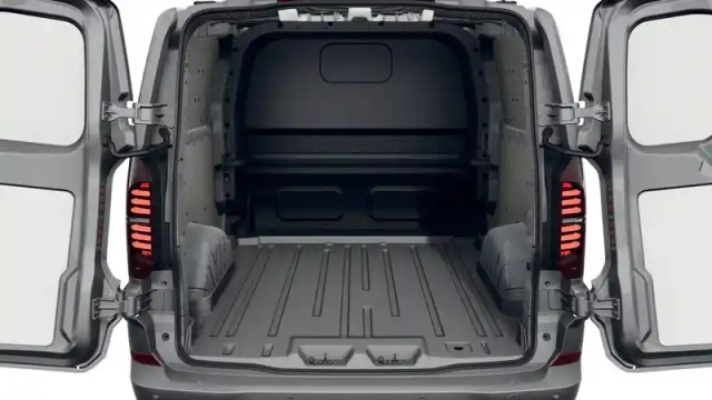 Volkswagen Transporter procab l2h1 2.0 tdi 170 bva8 4motion — photo 15