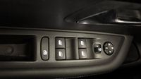 Peugeot 208 1.2 PureTech 100ch S&S Allure — photo 28