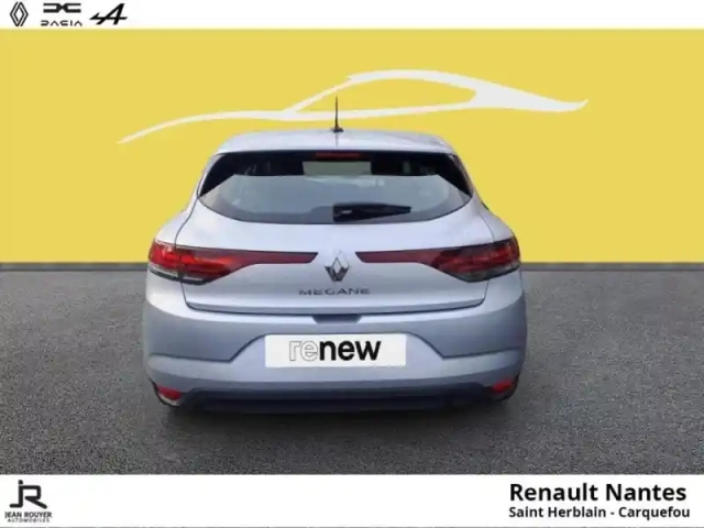 Renault Megane 1.5 blue dci 115ch evolution — photo 8