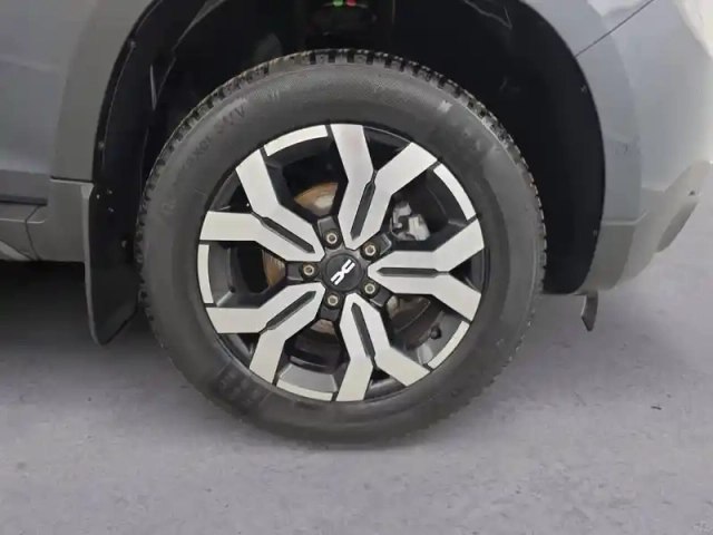 Dacia Duster blue dci 115 4x4 — photo 30