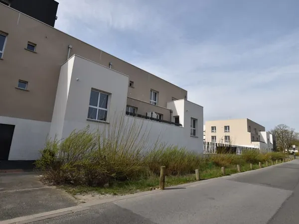 Agréable appartement avec balcon - Quartier Rechèvres