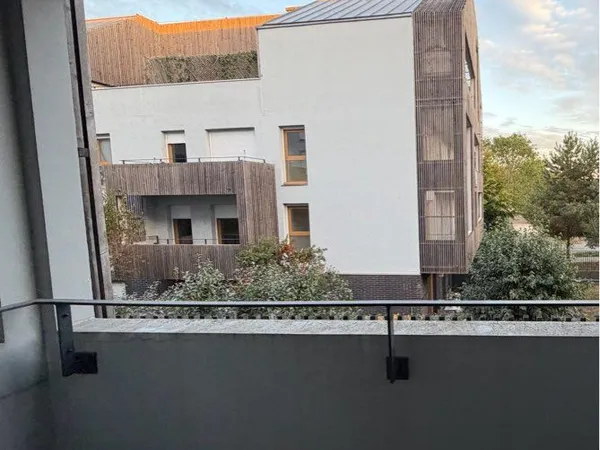 T2 meublé 40 m² avec balcon et parking - Bois-d'Arcy