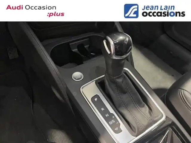 Audi Q2 35 tfsi 150 s tronic 7 — photo 13