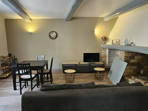 Maison 2 pièces 73 m²