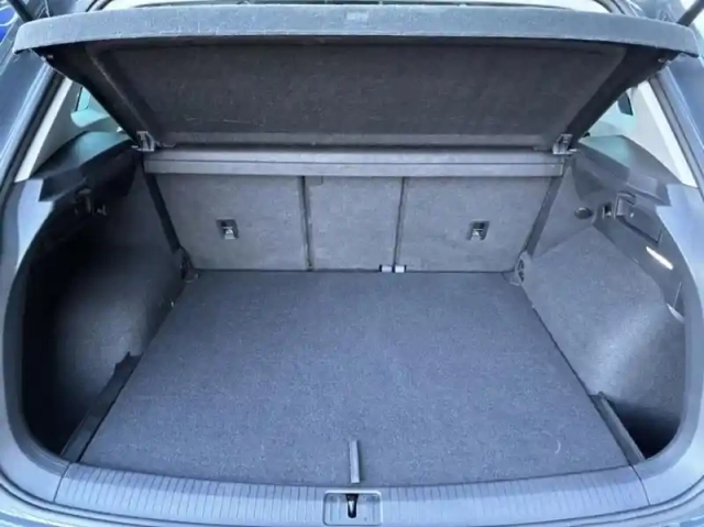Volkswagen Tiguan 2.0 tdi 150ch life business dsg7 — photo 6