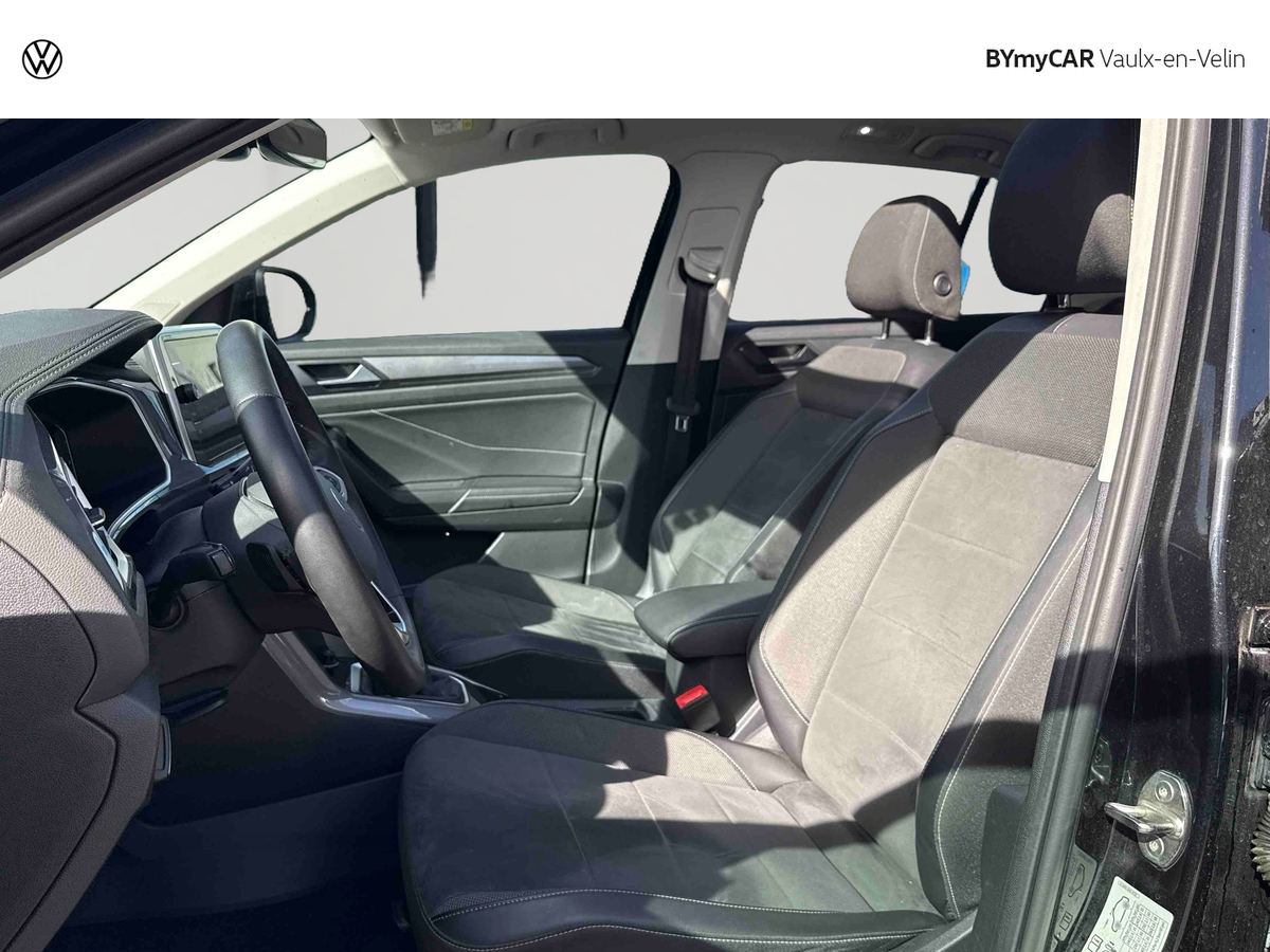 Volkswagen T-Roc 1.5 TSI EVO 150 Start/Stop DSG7 — photo 11