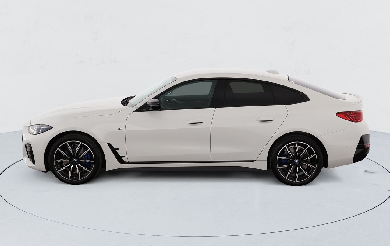 BMW I4 — photo 2