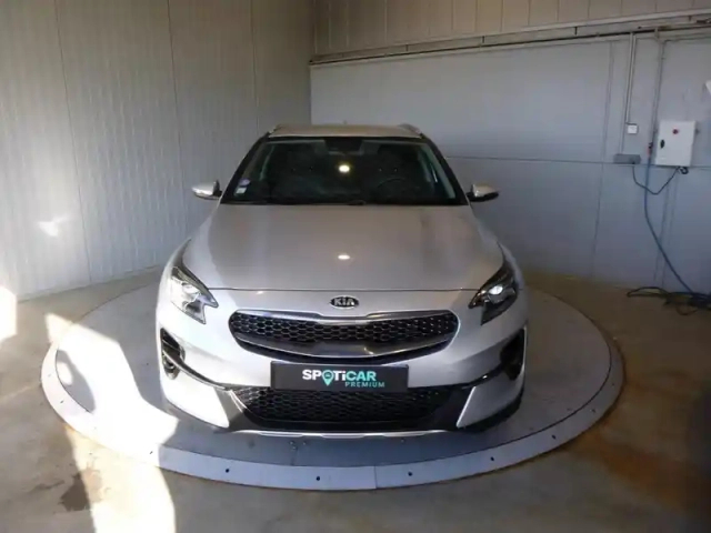 Kia Xceed 1.4 t-gdi 140ch design dct7 — photo 2