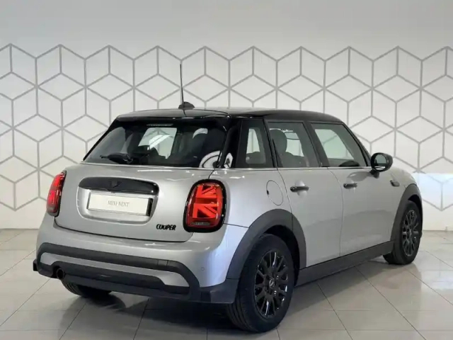 Mini Mini hatch 5 portes cooper 136 ch dkg7 — photo 19