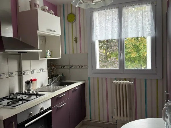 Appartement 3 pièces 1er étage + garage