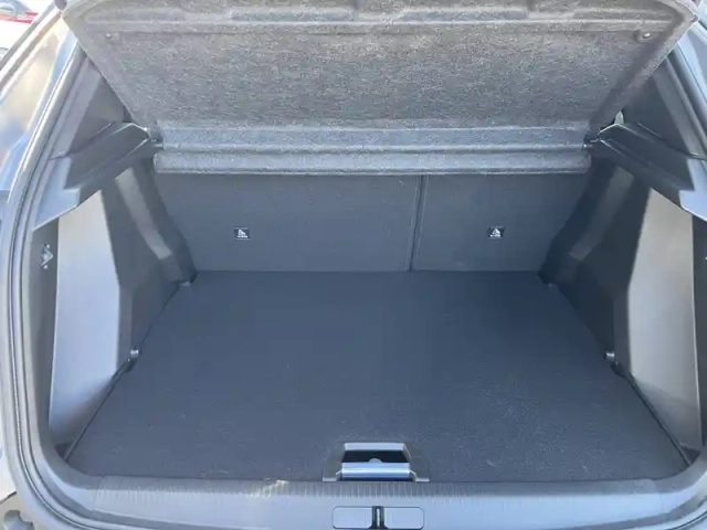 Peugeot 2008 100 s&amp;s bvm6 — photo 42