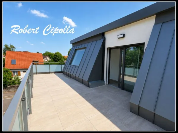 Attique T2 Metz _51,5m²_très grande terrasse de 41m² parking inclus + garage + cuisine équipée