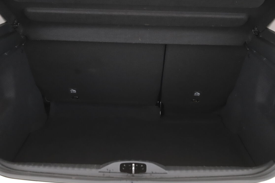 Citroen C3 1.2 PureTech Graphic BV6 — photo 16