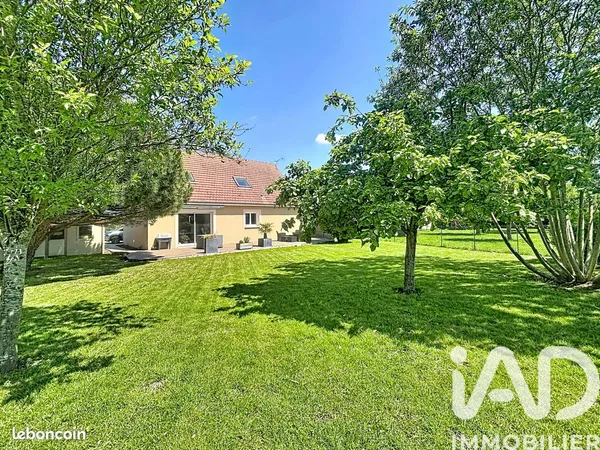 Maison familiale 5 pièces 140 m²