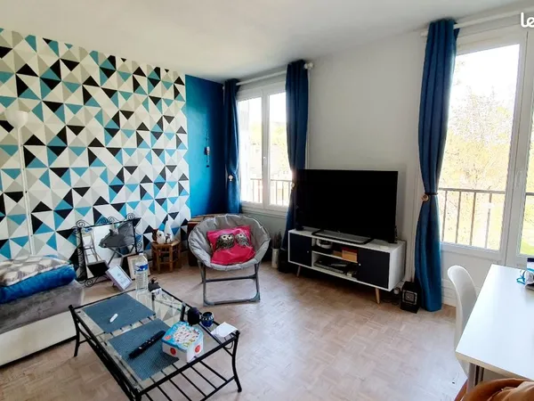 Appartement 3 pièces à 10 min de la gare