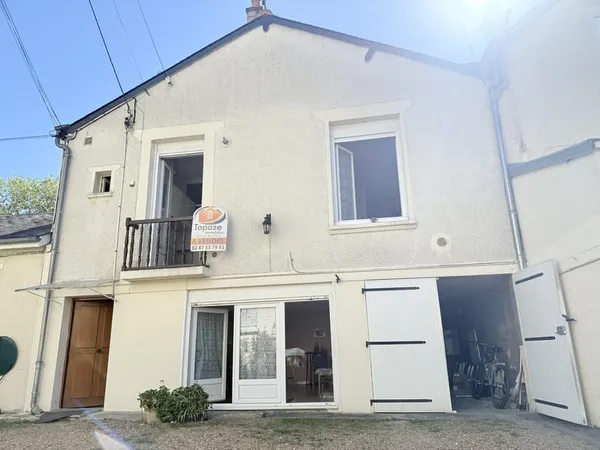 Place de Strasbourg, Maison de 60m² au sol. 1 Chambre + 1 Burea