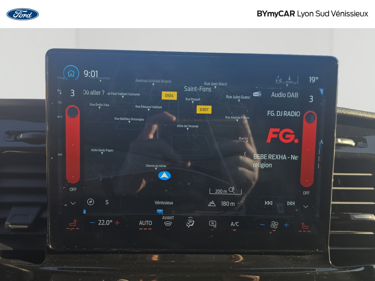 Ford E-TRANSIT FGN 390 L2H2 184 CH BATTERIE 75 KWH — photo 15