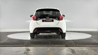 Toyota Yaris 116h Design 5p MY22 — photo 6