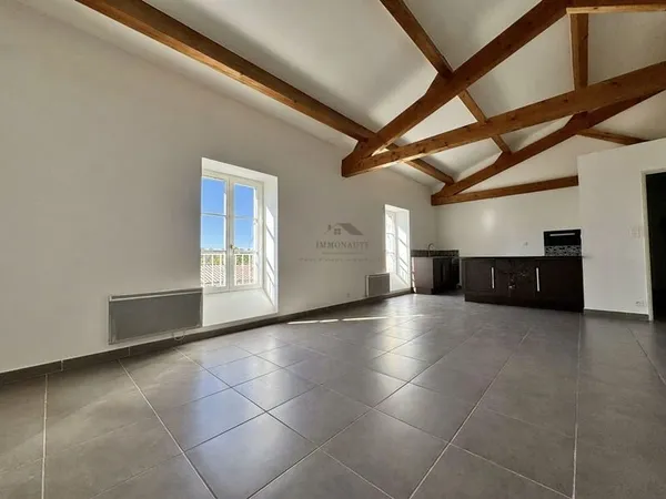 APPARTEMENT T3 AU COEUR D'UNE COPROPRIÉTÉ DE CARACTÈRE