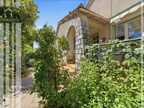 Maison 6 pièces 111 m²