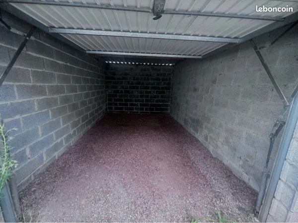 Garage à loué
