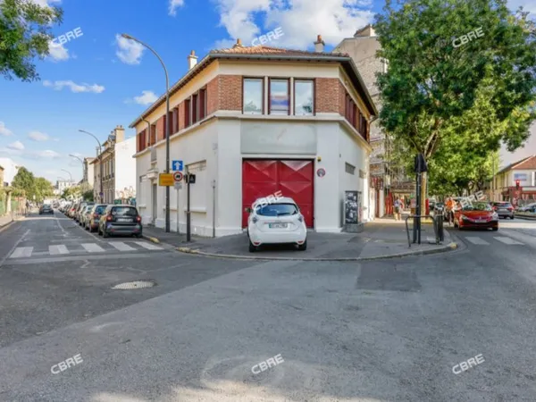 Bureau 360 m²
