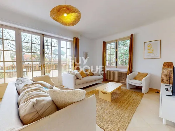 Maison 5 pièces 150 m²
