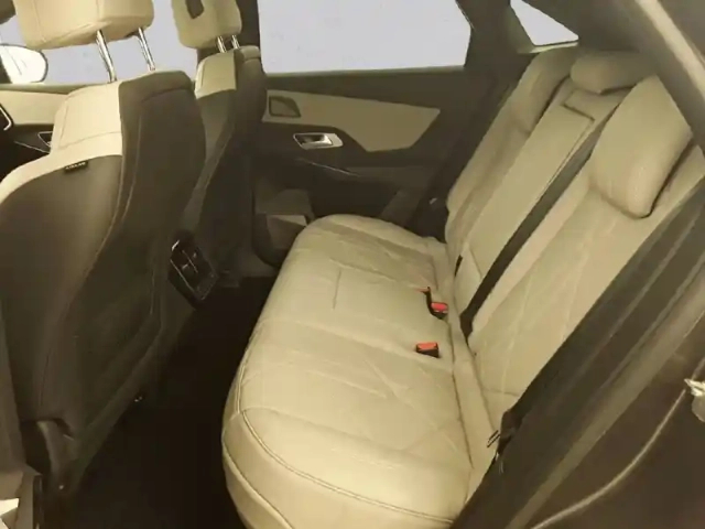 Ds Ds 7 ds7 crossback hybride e-tense 300 eat8 4x4 — photo 120