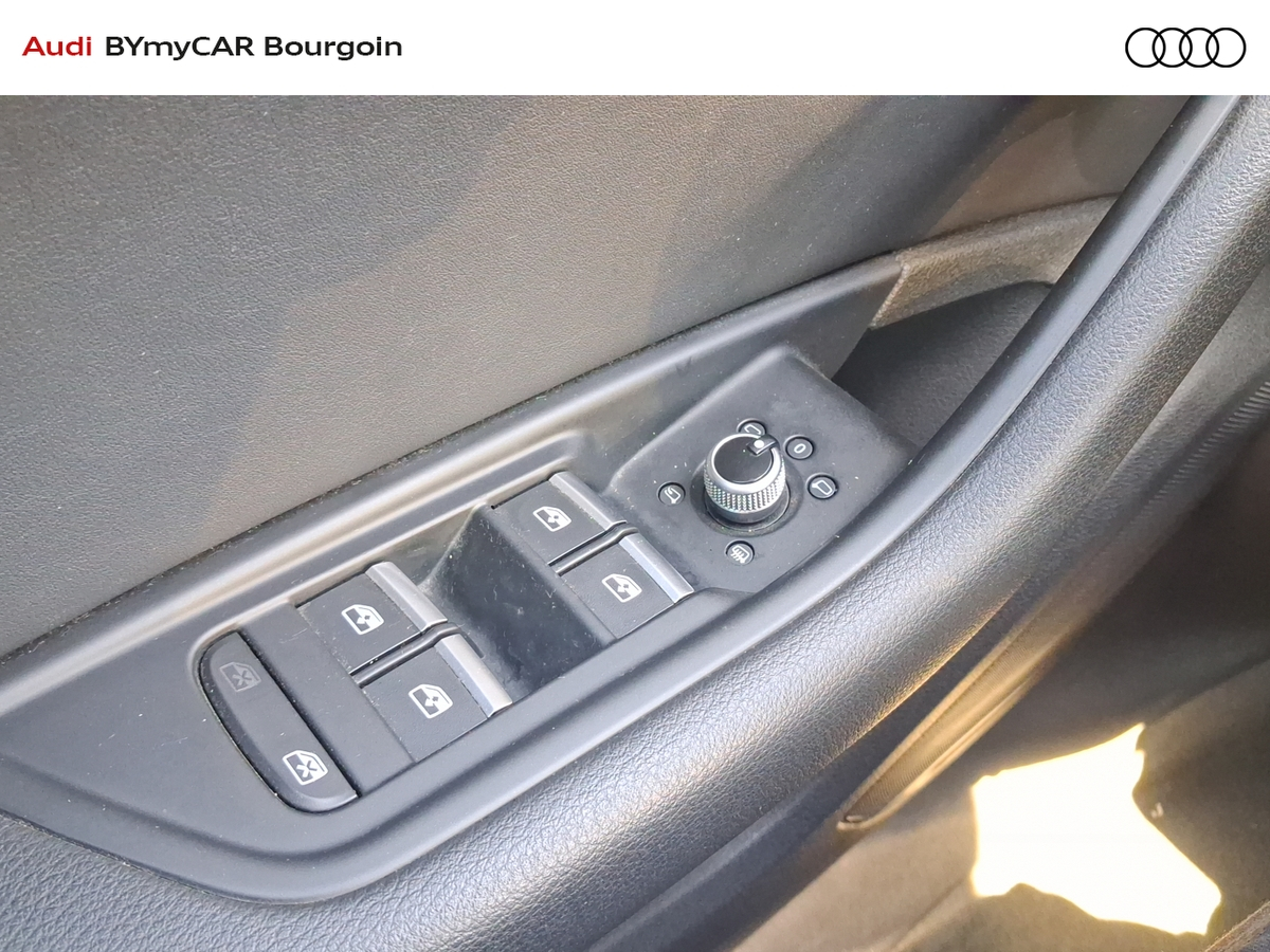 Audi A4 Avant 40 TDI 204 S tronic 7 Quattro — photo 21